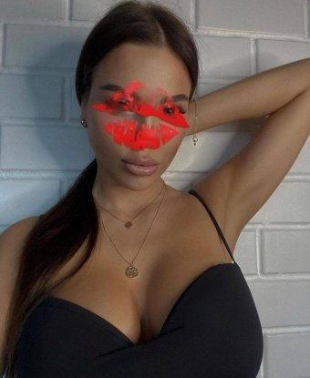 Элитное обслуживание для истинного ценителя женской красоты. Со мной ты окунешься в мир похоти и наслаждения, который ты не забудешь никогда. Открой для себя новые грани удовольствия со мной. 13219, 26 лет