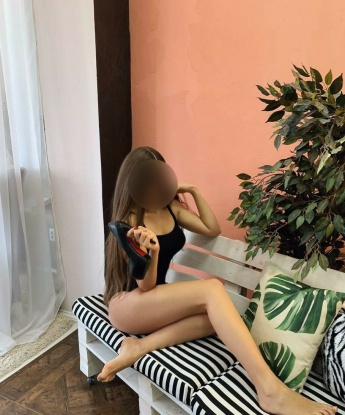 В моих услугах есть все, что ты мечтаешь об исполнении своих фантазий. У меня есть много возможностей, чтобы удовлетворить тебя полностью. Я могу быть твоей верной подругой или страстной любовницей. Позволь мне показать тебе, что такое настоящее удовольствие и страсть. У меня есть положительные отзывы от моих довольных клиентов, которые были восхищены моими нежными прикосновениями и эротическими фантазиями. Ты не пожалеешь, что выбрал меня. Посмотри мои фото, чтобы убедиться в моей нежности и сексуальности. Жду тебя в Москве, чтобы создать для тебя незабываемые моменты нашей встречи. 🌹🔥💋 8783, 22 года